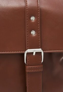 Pier One Umhängetasche - Brown 11 Pier One Umhängetasche - Brown -Pier One 13681cf0e15d4e7a880bcd49346bf5a1