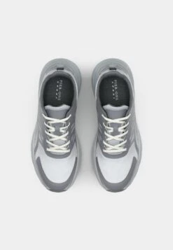 UNISEX - Trainers - Grey 15 UNISEX - Trainers - Grey -Pier One 343532b55e004cbaba17683c907c0171
