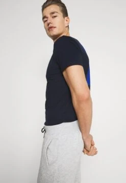 Pier One 2 PACK - Shorts - Mottled Light Grey/dark Blue 12 Pier One 2 PACK - Shorts - Mottled Light Grey/dark Blue -Pier One 380539021590444ba0d9f275a672b5df