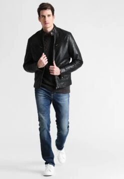 Pier One Jeans Straight Leg - Washed Dark Blue 9 Pier One Jeans Straight Leg - Washed Dark Blue -Pier One 4c74582ef98a4988b5544b034db7d908