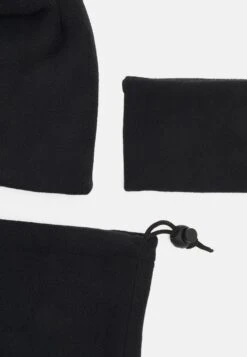 Pier One FLEECE UNISEX SET - Mütze - Black 12 Pier One FLEECE UNISEX SET - Mütze - Black -Pier One 61e91d97a5ca421f93169d4ff34a76b8