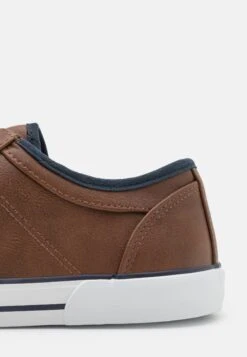 Pier One UNISEX - Trainers - 708 15 Pier One UNISEX - Trainers - 708 -Pier One 6cb9961057c1485da074209b854ade4a