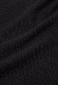 Pier One UNISEX - Schal - Black 11 Pier One UNISEX - Schal - Black -Pier One 701d3b4bbee84193948a226a24bafe22