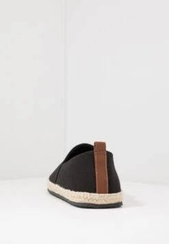 Pier One RENA ESPADRILLE UNISEX - Espadrille - Black 13 Pier One RENA ESPADRILLE UNISEX - Espadrille - Black -Pier One 7feacd16e0f641c0a3bc1ce06bef0121
