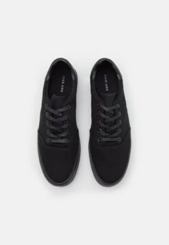 Pier One UNISEX - Sneaker Low - Black 11 Pier One UNISEX - Sneaker Low - Black -Pier One 8411ae645ddd4303a640de4c44cb9dad