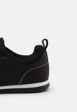 Pier One Sportlicher Schnürer - Black 13 Pier One Sportlicher Schnürer - Black -Pier One 858bd65d03fe4c30a2dcd7ff46fd89a5