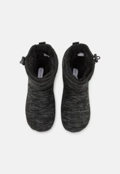 Pier One Hausschuh - Black 11 Pier One Hausschuh - Black -Pier One 90fbbefcf7674038ba88229a5c5626d7