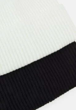 Pier One UNISEX 2 PACK - Mütze - Black/white 10 Pier One UNISEX 2 PACK - Mütze - Black/white -Pier One 93f660b00d0d40d788daffcd029cdafb