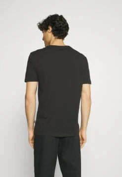 Pier One 5 PACK - T-Shirt Basic - White/black/dark Blue -Pier One a0c7b6453ce14bcdb30df26ad77873b2