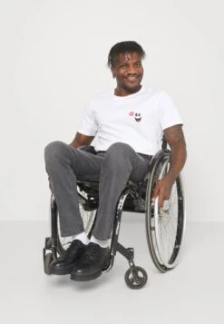 Pier One Jeans Straight Leg - Grey Denim 11 Pier One Jeans Straight Leg - Grey Denim -Pier One aa391ddaeb5b4eb88a37b8d011fe8892