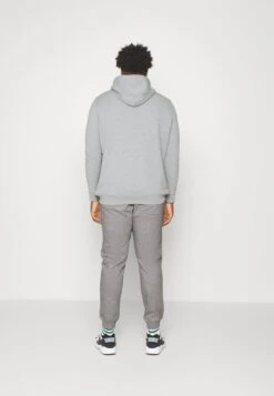 Pier One Jogginghose - Grey 10 Pier One Jogginghose - Grey -Pier One acc790fbadaa4f8d89e7cd9394724a22