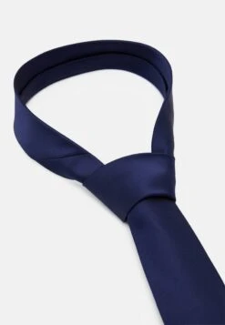 Pier One Krawatte - Dark Blue 10 Pier One Krawatte - Dark Blue -Pier One c7df4313d27a42c4b3e5e10b0fbdb00a
