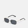 Pier One UNISEX - Sonnenbrille - Black 1 Pier One UNISEX - Sonnenbrille - Black -Pier One cabd8fad5f604e3f9b3b999e42a8d4dd