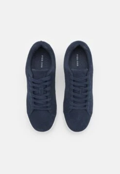 Pier One LEATHER - Trainers - Dark Blue 11 Pier One LEATHER - Trainers - Dark Blue -Pier One e85cfeb9927e4c4494ec42a429cda779