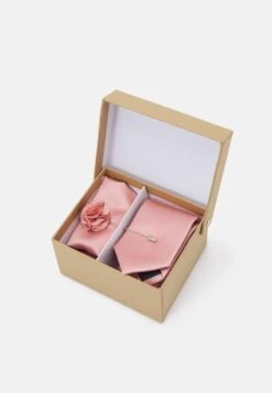 Pier One SET - Sonstige Accessoires - Pink 10 Pier One SET - Sonstige Accessoires - Pink -Pier One ecc40dfacdcc4f4e875d92878e9ced65