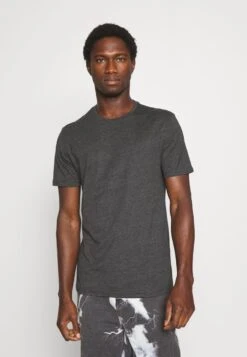 Pier One 3 PACK - T-Shirt Basic - Black/mottled Dark Grey/bordeaux 11 Pier One 3 PACK - T-Shirt Basic - Black/mottled Dark Grey/bordeaux -Pier One fbb1fa11fda54722bafd9df33f46d342