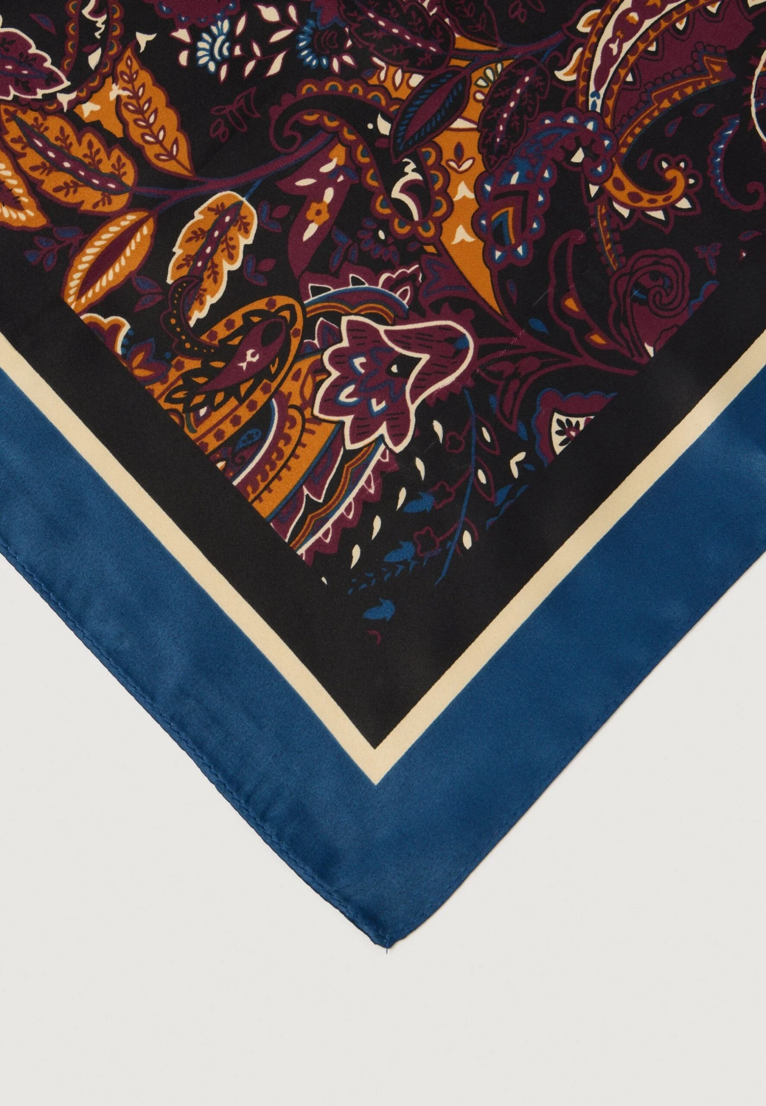 Pier One UNISEX - Tuch - Black/yellow/wine Red 5 Pier One UNISEX - Tuch - Black/yellow/wine Red – Bild 3